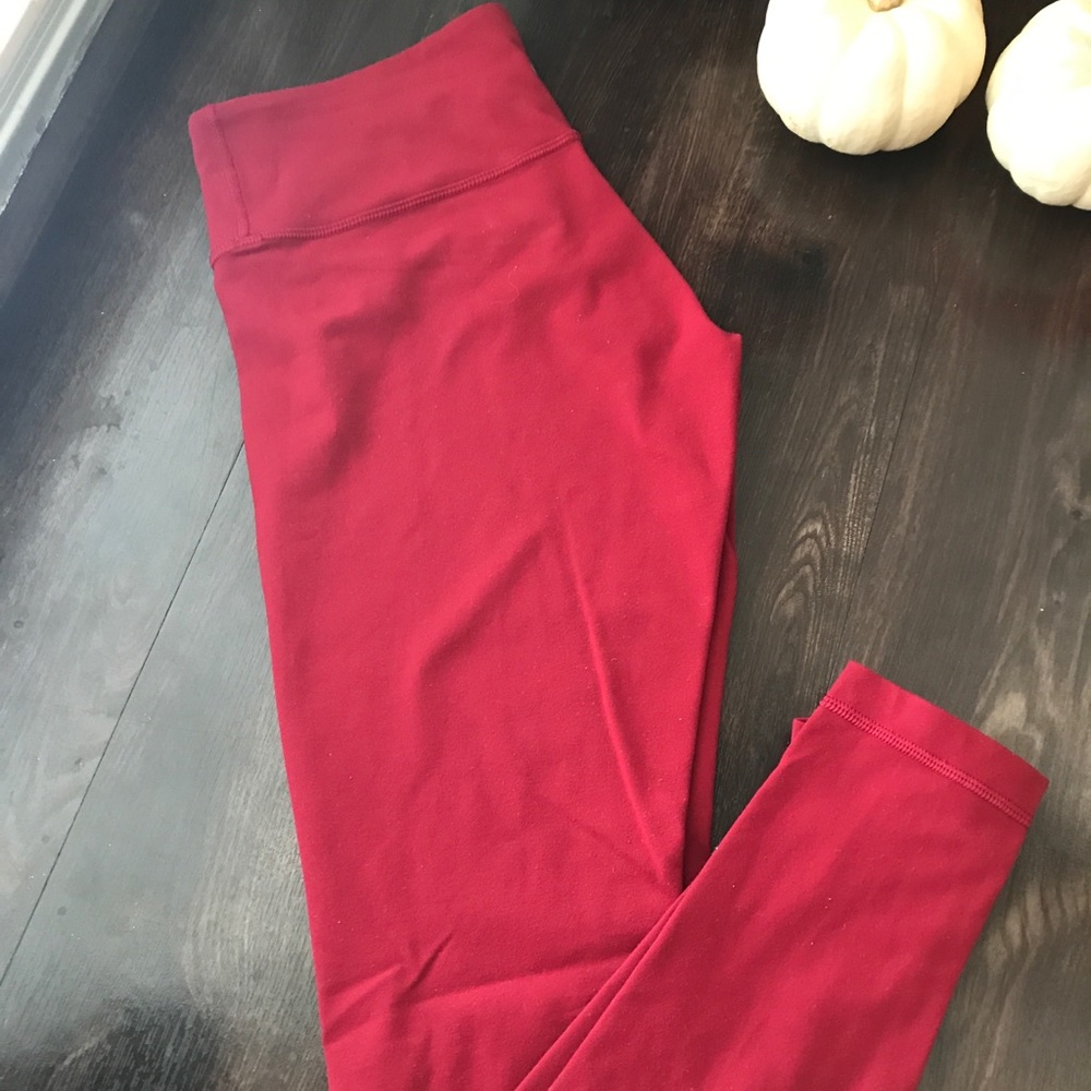 Lulu Lemon Wonder Under Leggings